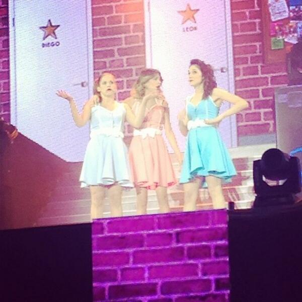 View image on Twitter