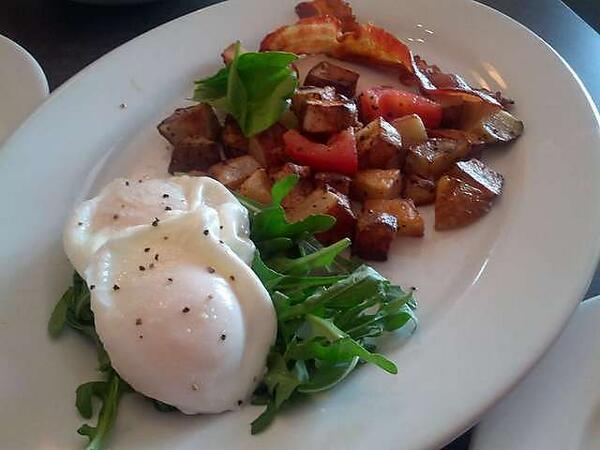 Wpg_Restaurants's tweet photo. Tried @ChaiseCafeWpg for the first time this weekend and the food was amazing! http://t.co/c1mf9AJOw3