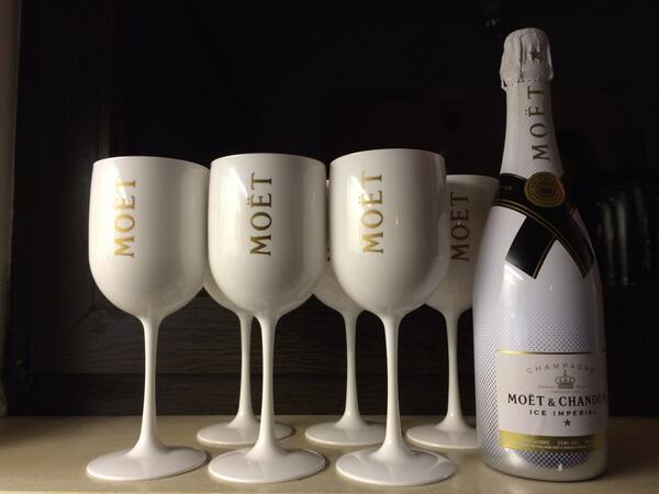 Barmotionde's tweet photo. Vorbereitungen für den Sommer laufen.... http://t.co/3gKAAY2zPk