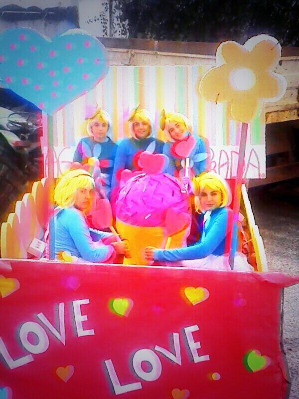 lorenaMB8's tweet photo. Olé nosotras! :) http://t.co/E48QcEOQkj