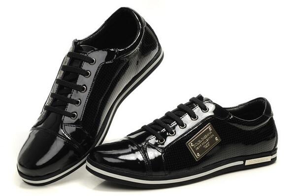 Lady_Zamar's tweet photo. LZ#205 way slicker than your average #Dolce&amp;Gabbana mens black shoes ,bragging rights? YES! #footDiary @dolcegabbana http://t.co/mQBiVRafMC