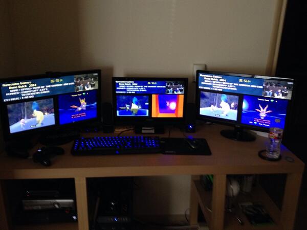 RayNarvaezJr's tweet photo. My #AGDQ2014 setup http://t.co/wX5n8kos5u