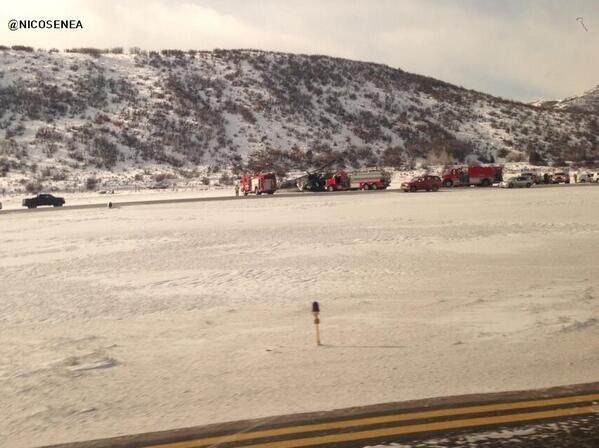 ABC's tweet photo. UPDATE: Sheriff: 1 dead, 2 injured in Aspen, Colo., plane crash: http://t.co/9iqOxcVYjp - @Clayton_Sandell http://t.co/Xpkb6OSfeL
