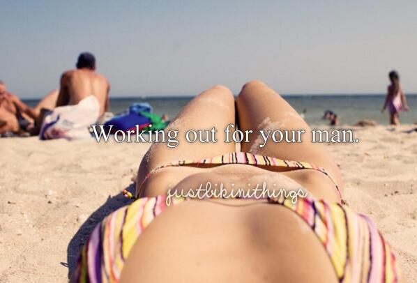 SwagBoiIsWiddit's tweet photo. Girls with no #bikinibridge aren't girls, they're whales http://t.co/dHOC18IJo9