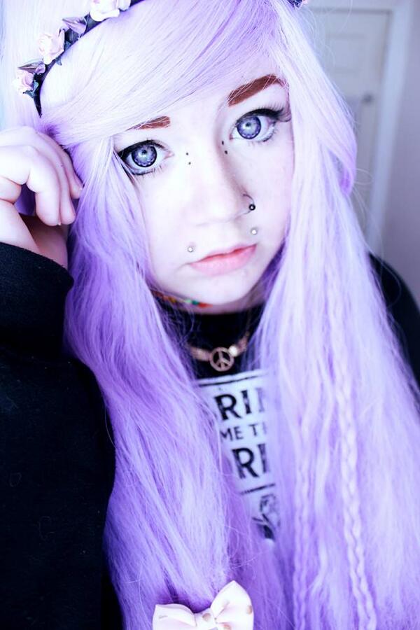 StyleEmos's tweet image. Christine Amber