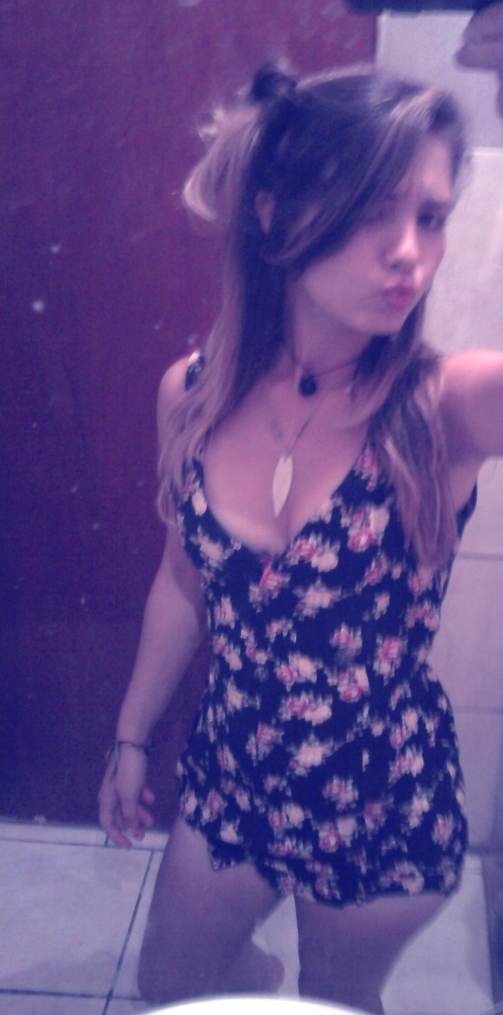 Gabrielle Hoszarok ✌ on X: xxxxxxxxxxxxxxxxD' http:t.coGEGxG1iKyp  X