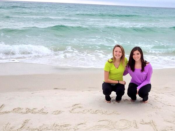 lexi_romack's tweet image. At the beach earlier today! 👌💗🌴😊 #Girlfriend #Florida #BeautifulOutside @emmabee_94