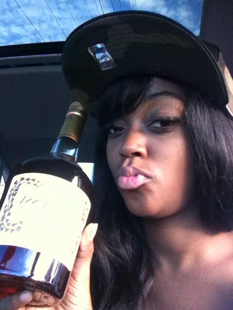 #turnup #sundayfunday http://t.co/S81BSI8aPF<a href="/tag/turnup"class="tags">#turnup</a><a href="/tag/sundayfunday"class="tags">#sundayfunday</a>