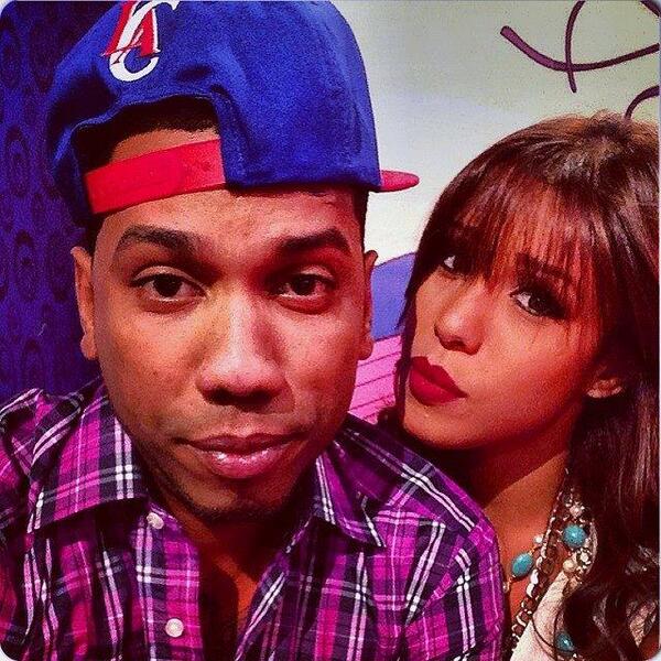 BLAkJONASPOINT's tweet photo. Estoy Online Desde La Laptop Quiero Ver A Todas Las #BabyPoints Activas #ElNegro Paz Al Mundo http://t.co/r1vYmNBL2W