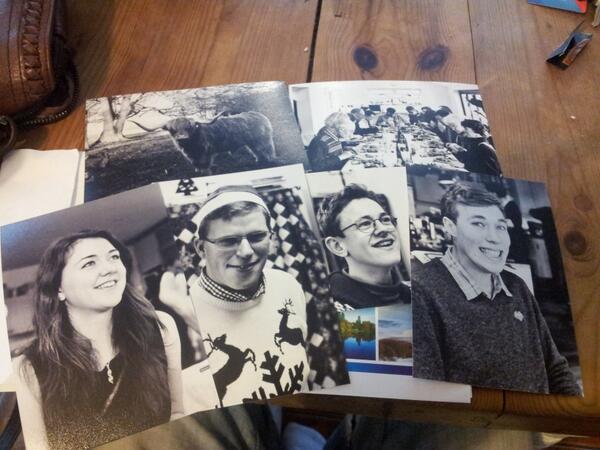 ALauPhoto's tweet photo. Our first foray into #film #IlfordHP5 was a success #photographer #family #Christmas http://t.co/rpbW5QXcu2