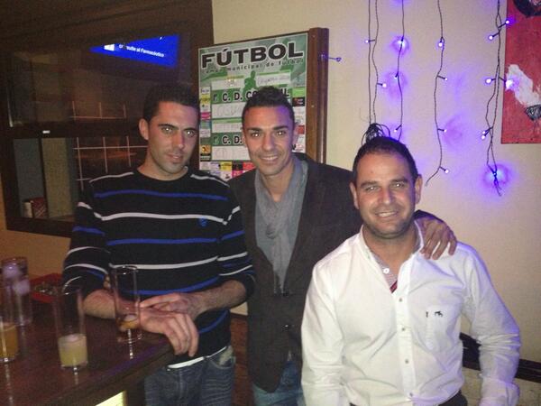 jmanuca7's tweet photo. En el @xxlcopas día de reyes!! @FranpacoGAR @sergiogr24 http://t.co/TgqOsbIIvJ