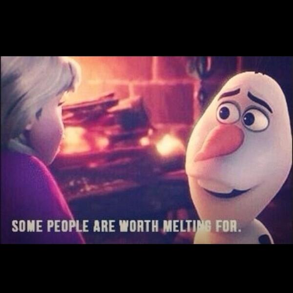 0lafTheSnowman's tweet photo. This makes my heart melt❄️⛄️ http://t.co/Z5nzwz3s0q