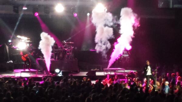 BooneYandle's tweet photo. @TFKTrevor you guys rawked in Charlotte #winterjam!!!! First time seeing you guys live and been a fan since 98!! http://t.co/62S9lzLjgw