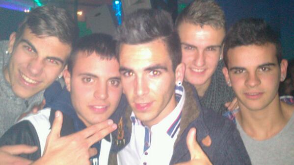 Gran nit la de seven amiks