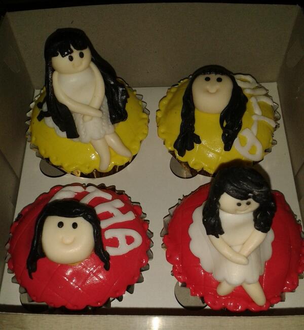 Cupcake spesial isi 4