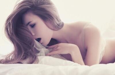 koizumin_524798's tweet photo. sexy #moan #mouth #gorgeous #bra #facesofpleasure #classy #face #beautiful #sexy http://t.co/CvTgwyTDMX http://t.co/YR6MyJP6SG