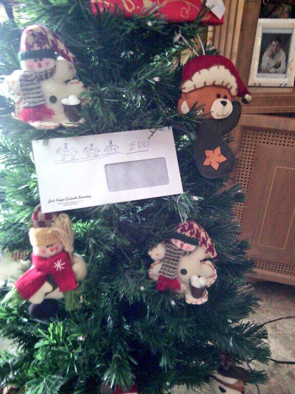 galindozgz's tweet photo. Los Reyes de mi Padreee siempre tan originalees..  Nunca fallaaan!!! Cada año te lo curras mas Papiii!!! http://t.co/XwRs4NRLPm