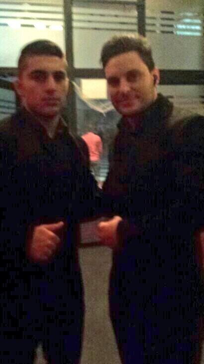 Joel__Cobo's tweet photo. Fín de la última noche de curro con el crak de @muradMHA  #primosecurity jajaj http://t.co/SHdcW2Cfrc