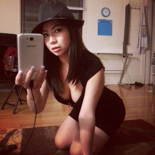 AsianBabe2012 tweet picture