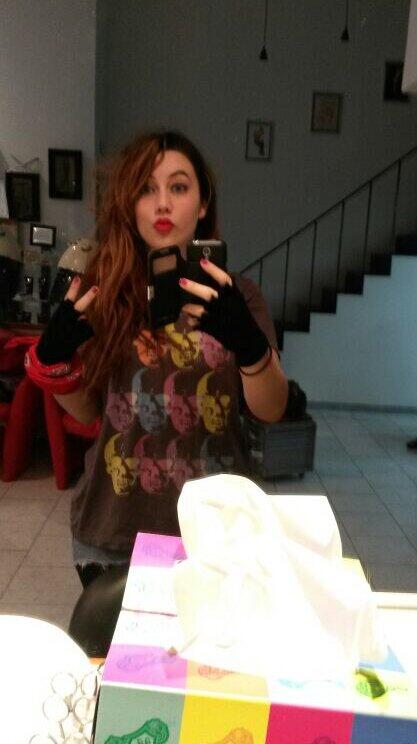 ClaDread's tweet photo. Hola :3 http://t.co/Jl2wgpRP2s