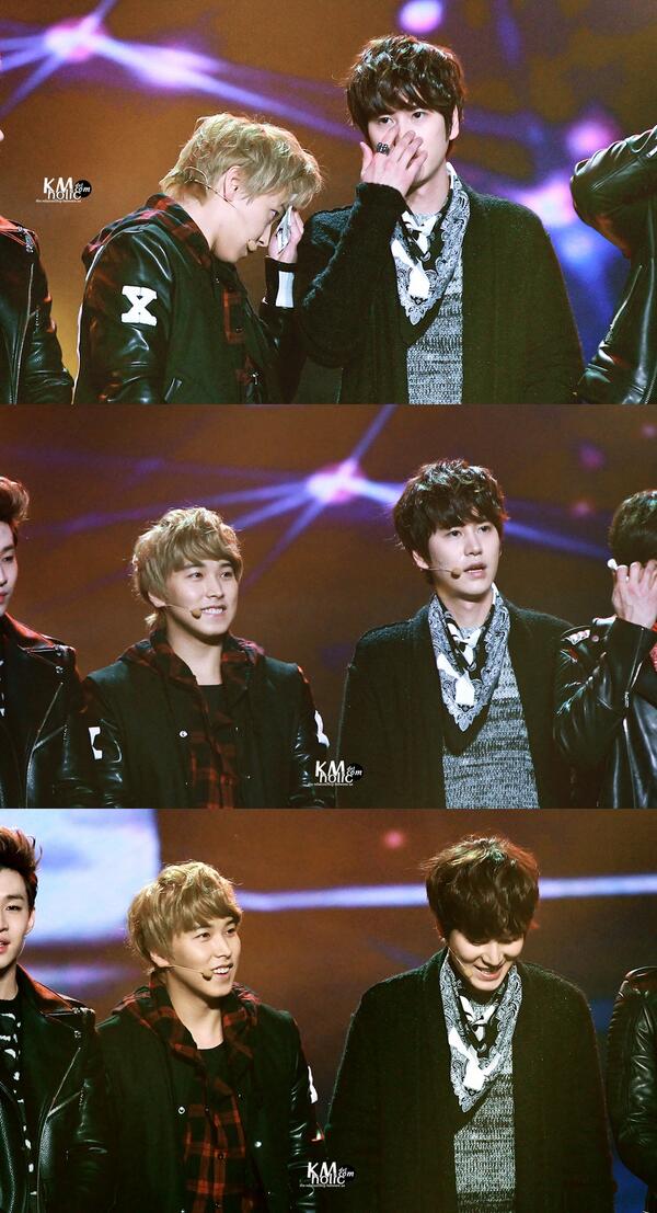 0137roommate's tweet photo. [DL → http://t.co/MjLFMgNbNO ] 131231 Dragon TV New Year's Event #KyuMin 7P [Cr: KMHOLIC] http://t.co/xUTX6b4iZY