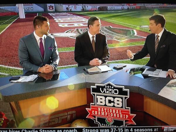 FloridaGators's tweet photo. Cool to see ESPN's newest analyst on the set in Pasadena .... Best of luck @TimTebow http://t.co/Sqka4EwbsX
