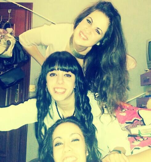 13_raqel's tweet photo. The lovers ;) @esamari14 @noe_vr16 http://t.co/tE8EzH18hs