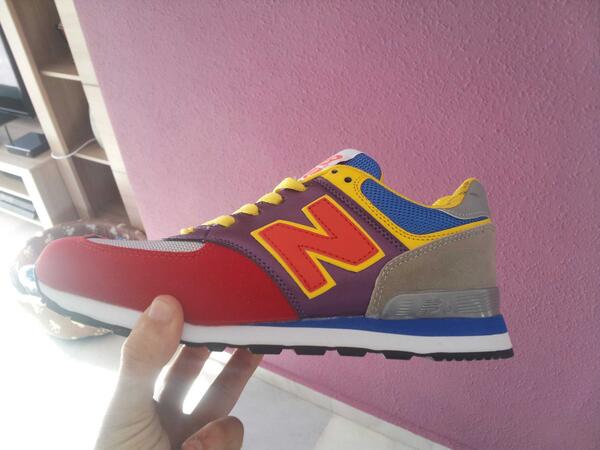 Danielmave24's tweet photo. Como molan mis new balance gracias gorda @saraita5 http://t.co/kxZu3uJFAh