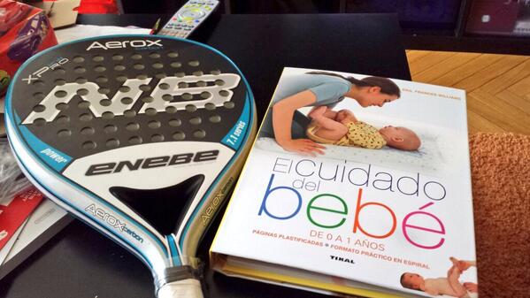 rauldltorre's tweet photo. Regalazos de reyes... Las dos cosas muy necesarias http://t.co/a0JTST0FnL