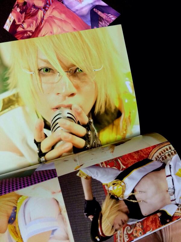 秋との子 ピクピクン先生衣装製作日記 なんと 冬コミでの出会いをきっかけに連絡をいただきまして ピクピクン先生 Piku2n の衣装を作る事になったよ うたプリ00 の那月の衣装な これから約10日間 皆様完成をお楽しみに Http T Co