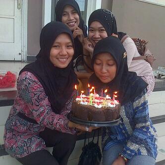 RezzNanda92's tweet photo. Thank you for the surprise, I love U (  ‾̴̴͡͡•‾̴̴͡͡) http://t.co/3u8xdIQujS