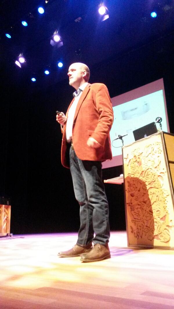 RubenBl's tweet photo. @onnosidler gave presentatie over mediawijsheid #DKP http://t.co/sQxViuIrOQ
