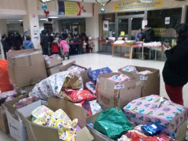 AtletideSocios's tweet photo. Muchos niños hoy no esperaban a los Reyes pero... vinieron!!! http://t.co/hBJDPgQIxT