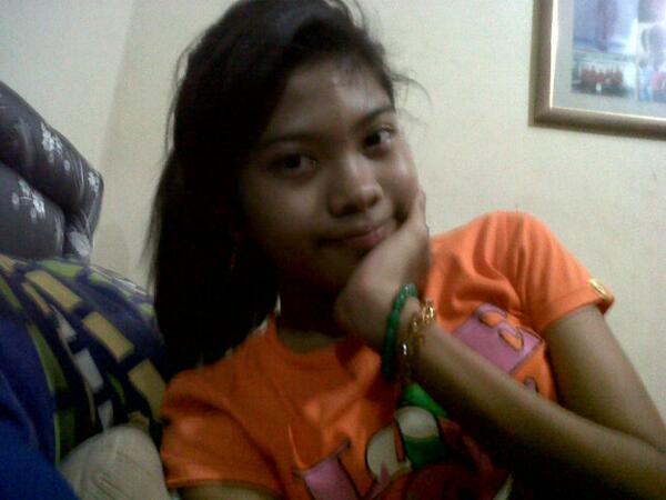 esteramanda26 tweet picture