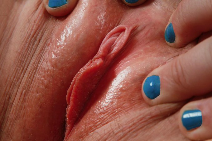 One of our 656 Amateurs Heather Michaels (Porn Star) at http://t.co/SKruknTT9R http://t.co/Zqz8p2mG7