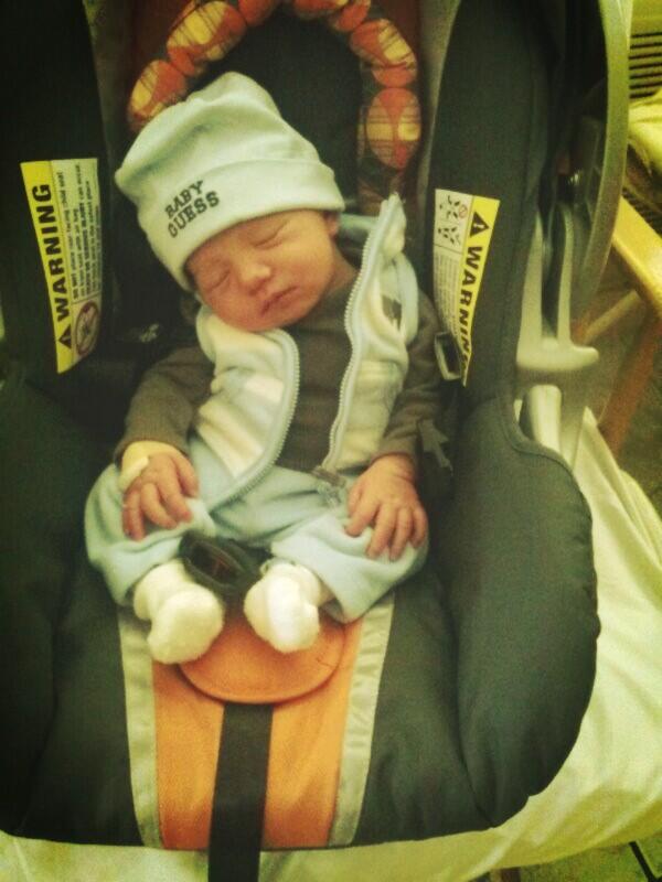 jessiparras's tweet photo. Sin duda este ha sido mi mejor regalo de reyes. Mi hijo http://t.co/KGnPNFMtzg