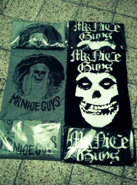FORWARDmerch tweet picture