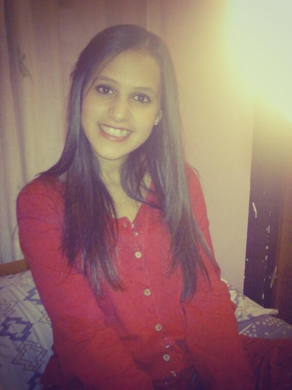 HannaChergui's tweet photo. #Sonríe, yo te invito, es gratis!! http://t.co/GMzLQsDk8q