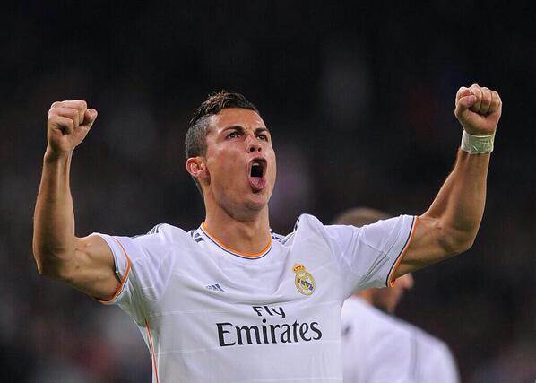 RemarksFootball's tweet photo. RETWEET if you think Cristiano Ronaldo deserves the Ballon D'Or! http://t.co/E3Xg7FXi3B