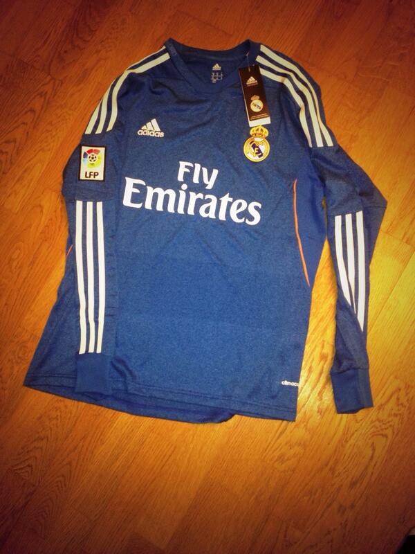 MathieuTF75's tweet image. Disponible en Taille M #RT Appréciés