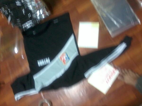 Selamat pagi jogja....
yang mau bikin kaos jaket kemeja bisa merapat...