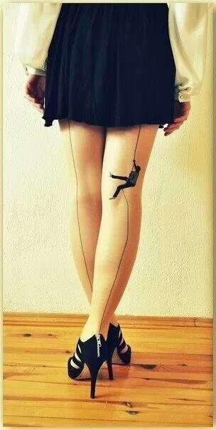 LondonTights1 tweet picture