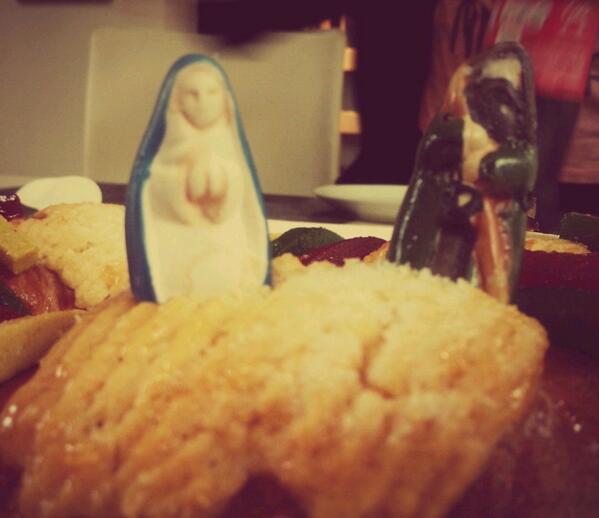 Andieaag's tweet photo. Me salieron los dos monitos que tenía la rosca, soy bien atascada :) http://t.co/AdbXmdKpDj