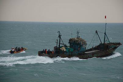제주지방해양경찰청에서는 2013년 한해 동안 불법조업 중국어선 56척을 검거하였고, 담보금 30억1천9백만원을 납부하였다고 밝혔습니다.