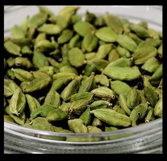 AdiLeonard's tweet photo. Buat @Prambors tebak ini bumbu ap? http://t.co/haExUqo4yD
