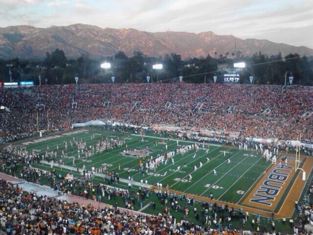 College football at its best today. Auburn v Florida. #tradition <a href="/juicefizzle/">Juice</a> <a href="/rhysh12/">Rhys Hultgren</a>