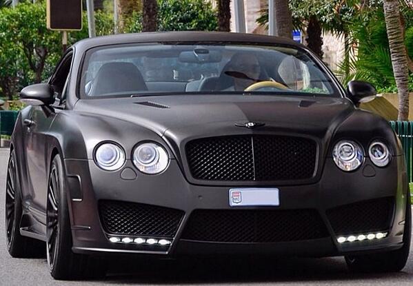 RealDreamCars's tweet photo. Continental GTC anybody? #DreamCar http://t.co/9DzDTAULsl