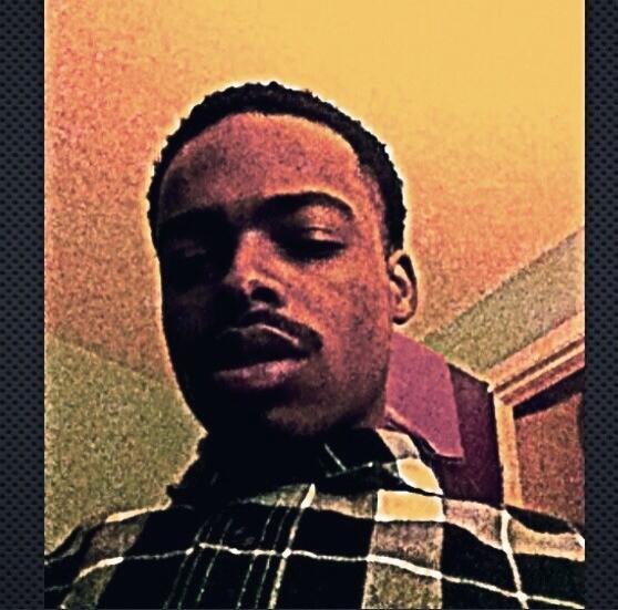 Youngn_N_Charge's tweet photo. http://t.co/fYC0aWIyhD