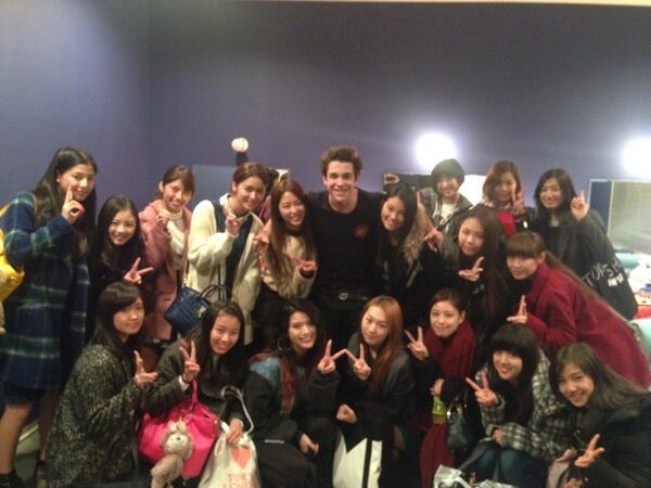 オースティン マホーン Jp公式 E Girlsさんも オースティンも久しぶりの再会に大喜びでしたo O メンディーさん E Girlsさん お忙しい中会場に足を運んで頂きまして有難うございました マホーン Http T Co Vrdp7jrgm2 Twitter