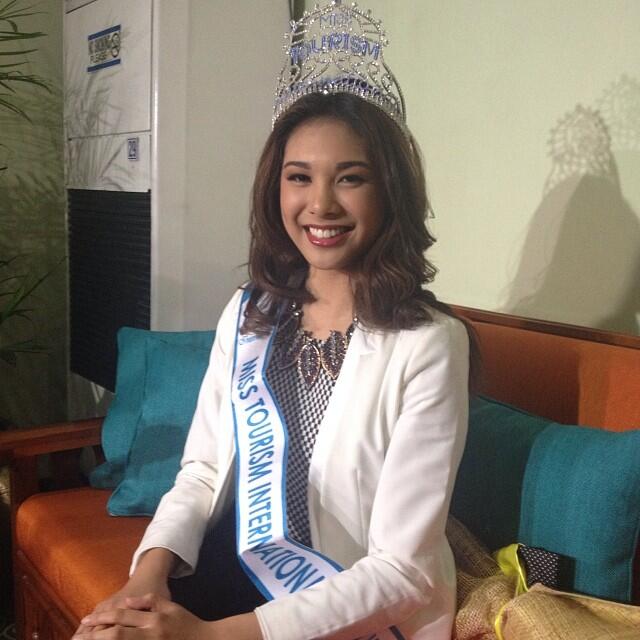 Philippines khép lại năm 2013 bằng chiến thắng cuối cùng (  Miss Tourism International 2013)  BdXFnwzCMAAHaZj